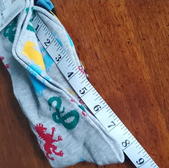2 PairsHarry Potter Wizarding World Socks - Picture 13 of 13